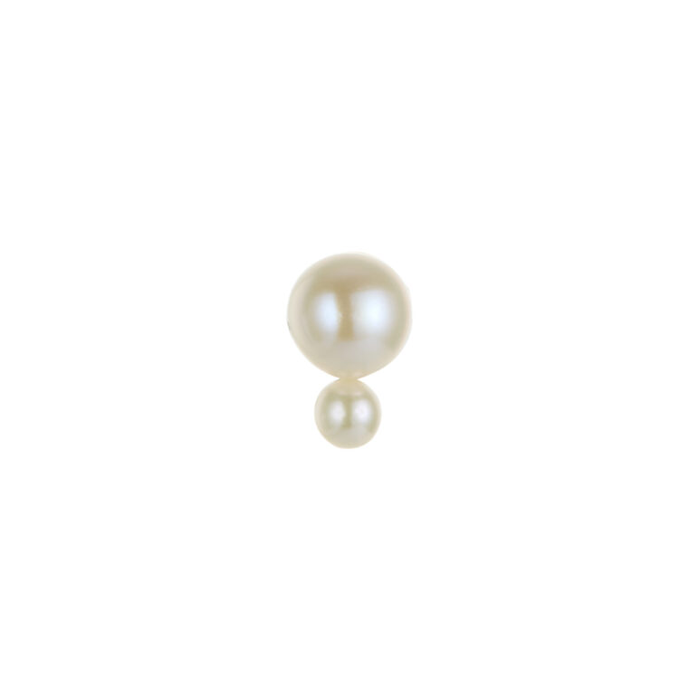 3-6mm Freshwater button pearls set on yellow gold-plated Sterling Silver stud earring