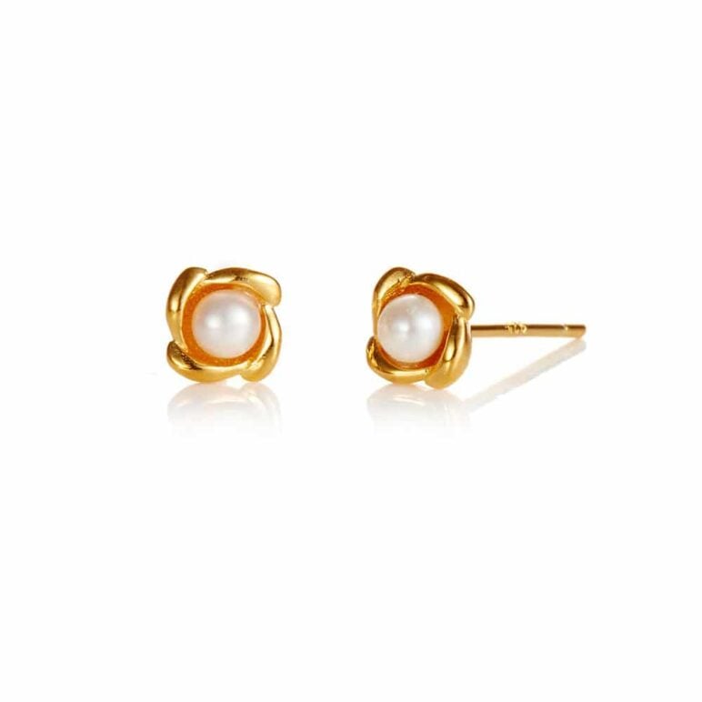 Hoop Pearl Yellow Gold Stud Earrings