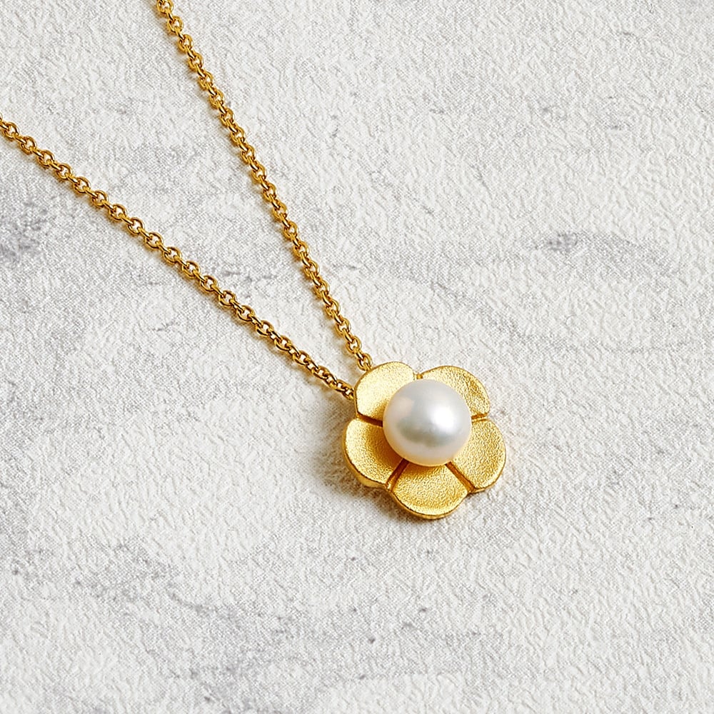 Blossom Buttercup Pearl Pendant