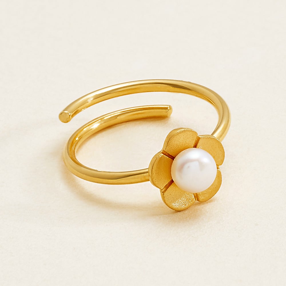 Blossom Buttercup Adjustable Pearl Ring