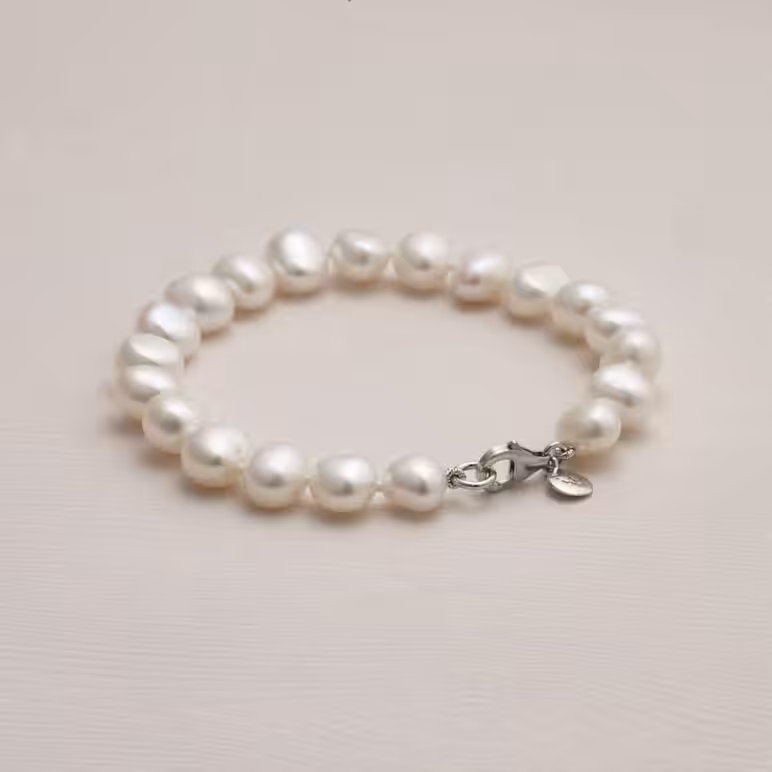 Baroque Signature Pearl Bracelet