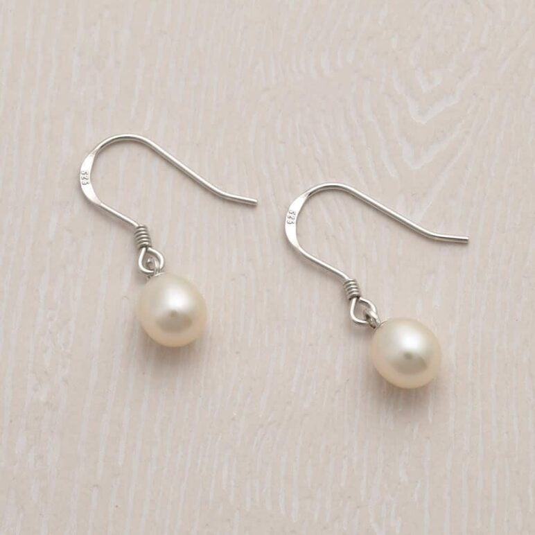 Hook Freshwater Pearl Earrings