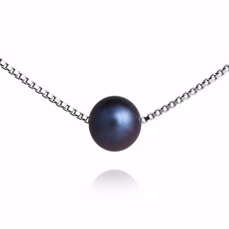 Solo Freshwater Pearl Necklace