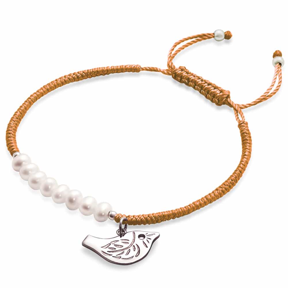 LisaLeBrocq_brownbracelet_1000x1000.jpg LisaLeBrocq_brownbracelet_1000x1000.jpg