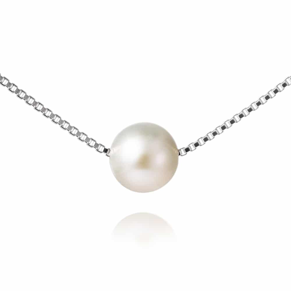 Solo White Freshwater Pearl Necklace