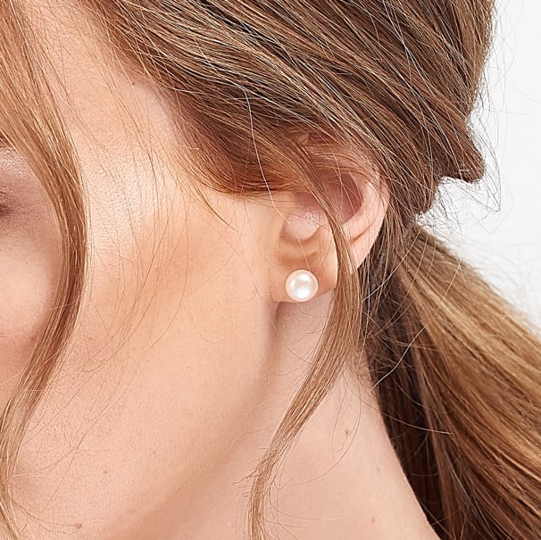 7mm Crown White Pearl Stud Earring