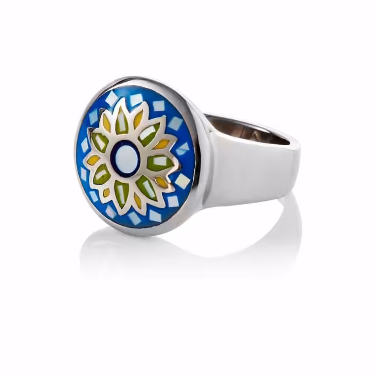 Sofia Mother of Pearl Ring