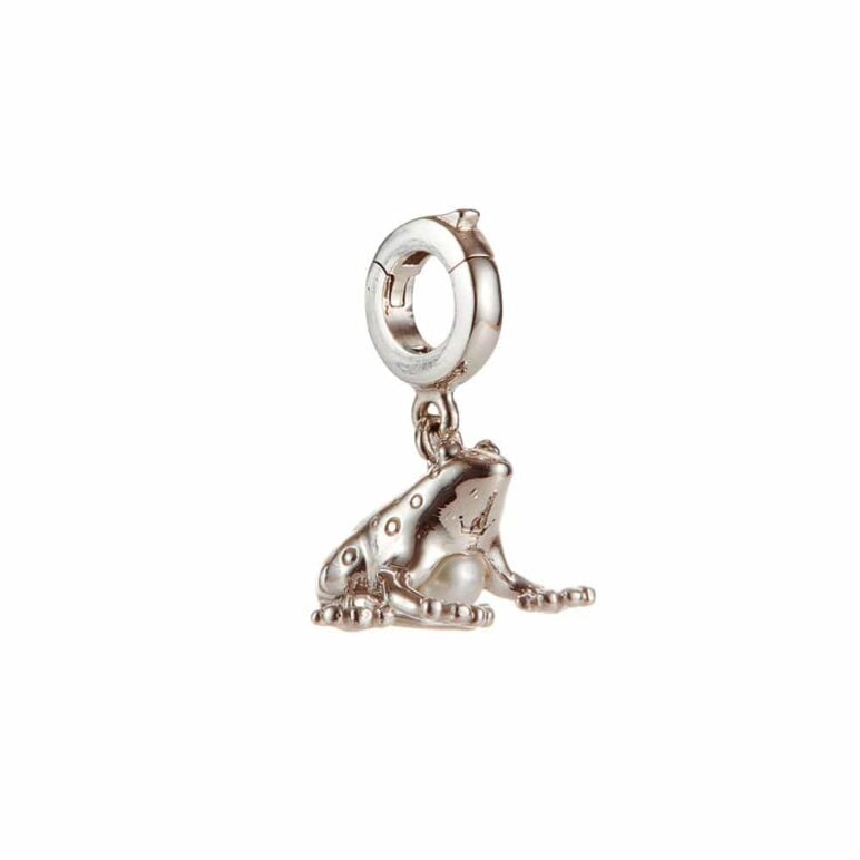Pearl Jersey Crapaud Charm