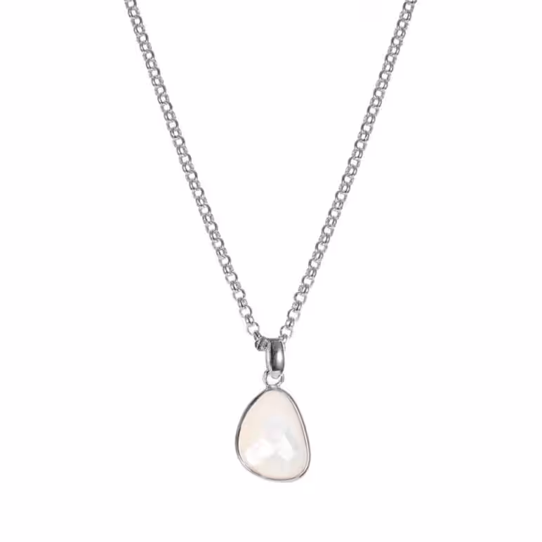 Sorel Mother of Pearl Silver Pendant