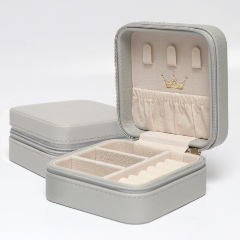 Jersey Pearl Jewellery Box Grey