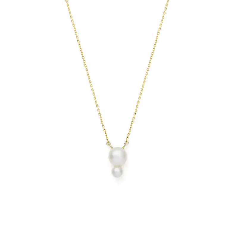 4mm and 7mm Freshwater button pearls set on yellow gold-plated Sterling Silver necklace