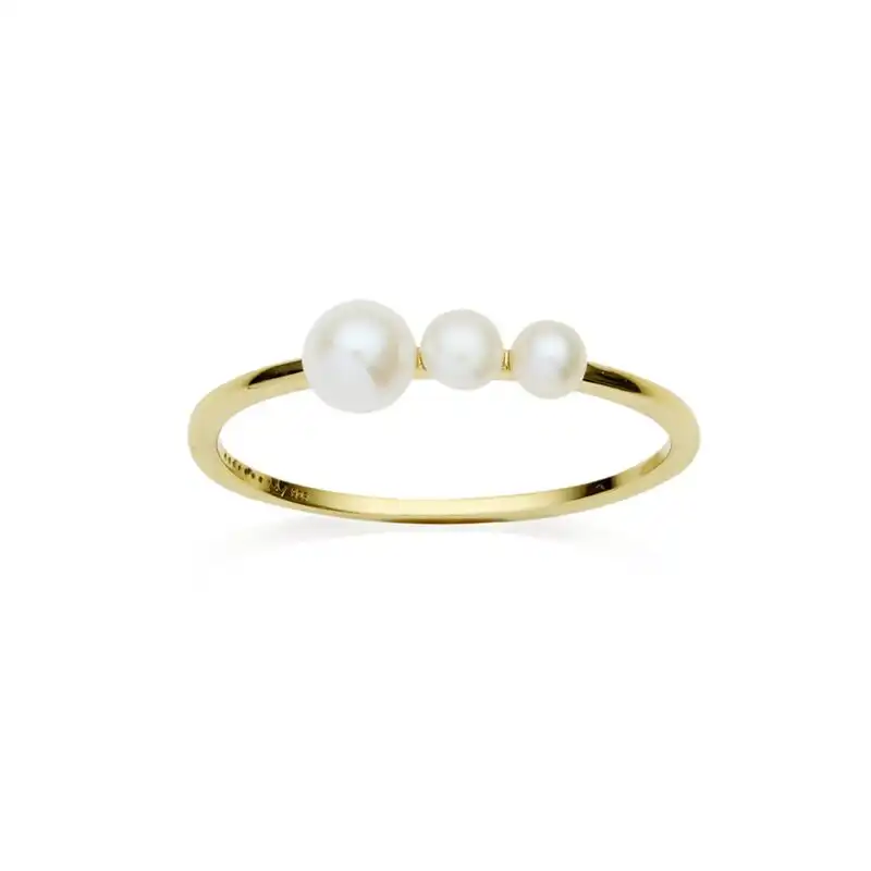 3-5mm Freshwater button pearl ring set on yellow gold-plated Sterling Silver.
