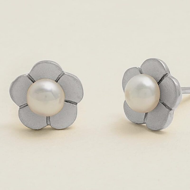 Blossom Buttercup Pearl Studs