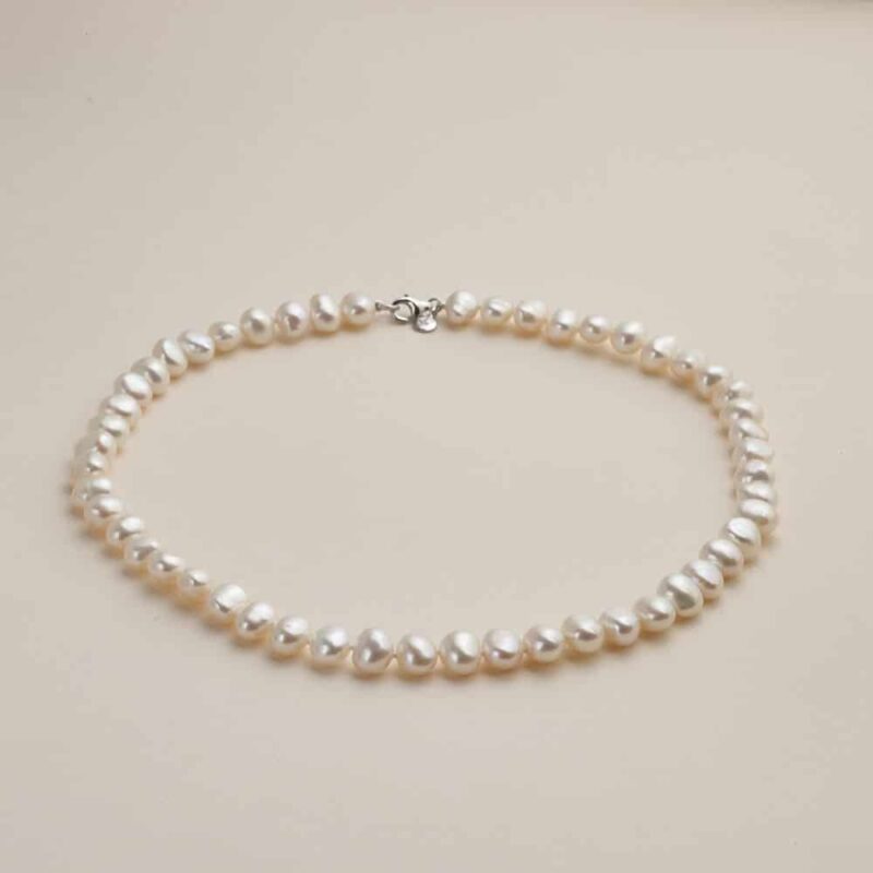 18" Baroque Signature White Pearl Necklace