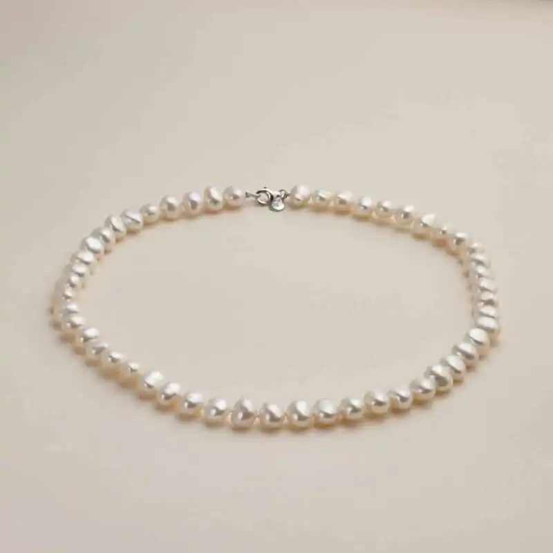 18" Baroque Signature White Pearl Necklace