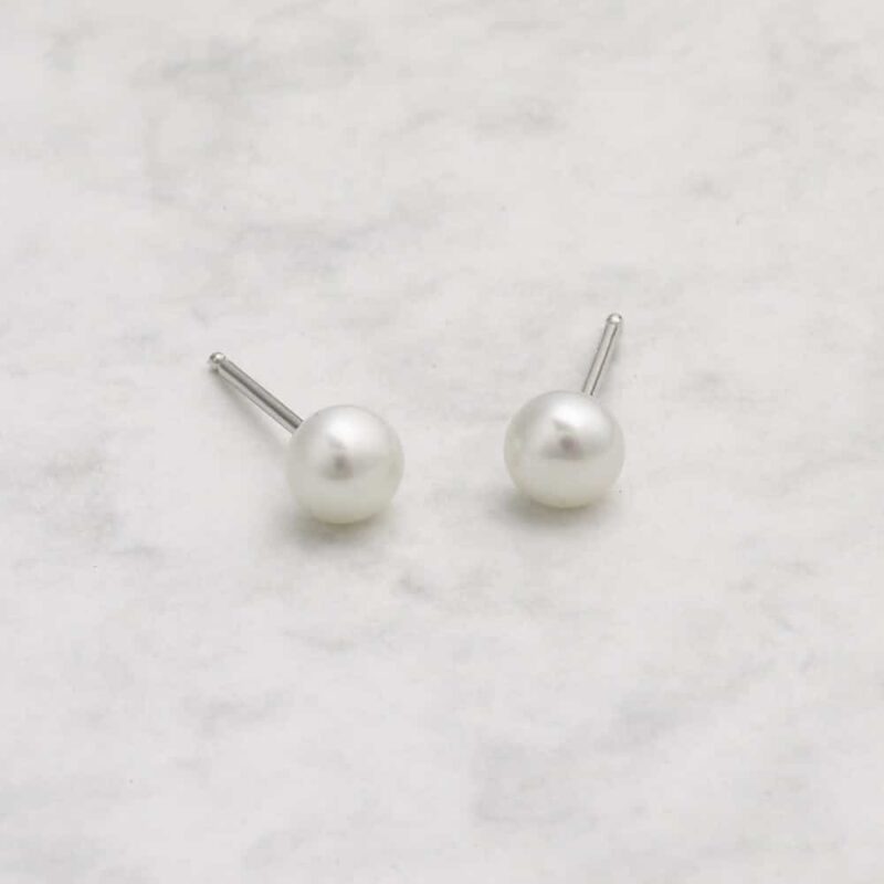 5mm Signature Button Pearl Stud Earrings