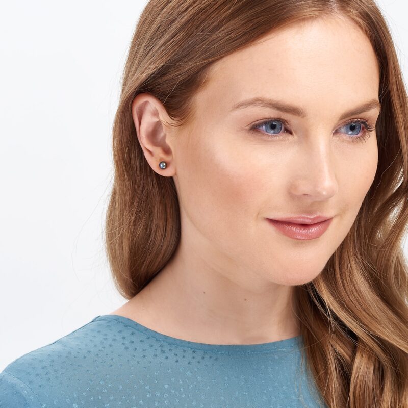 5mm Signature Peacock Button Pearl Stud Earrings