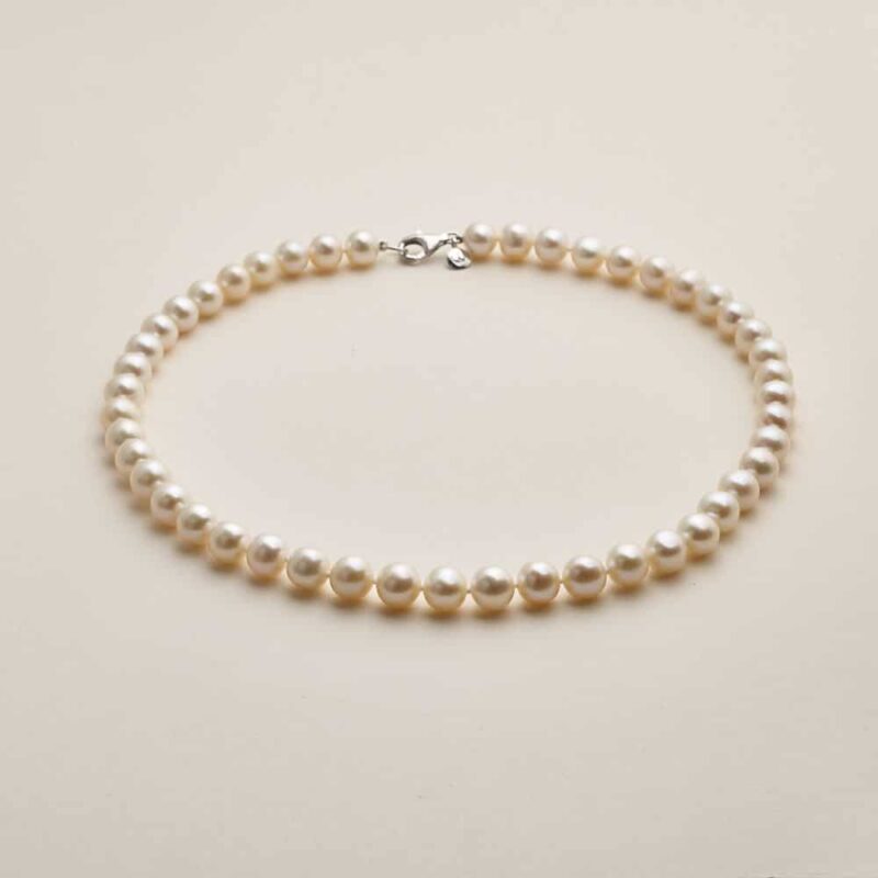 9mm Signature White Pearl Necklace 18"