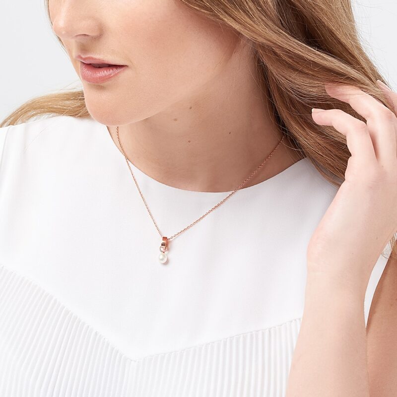 Viva Pearl Pendant rose gold