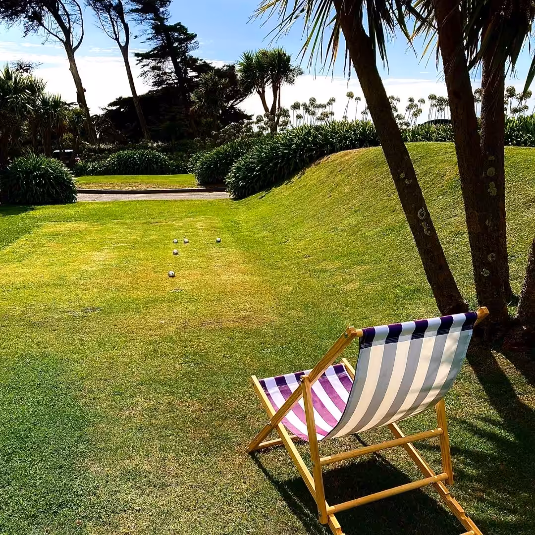 photo of deckchair and boules pitch at Jersey Pearl