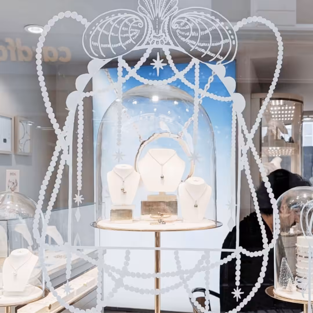 Photo of King Street shop window with christmas art
