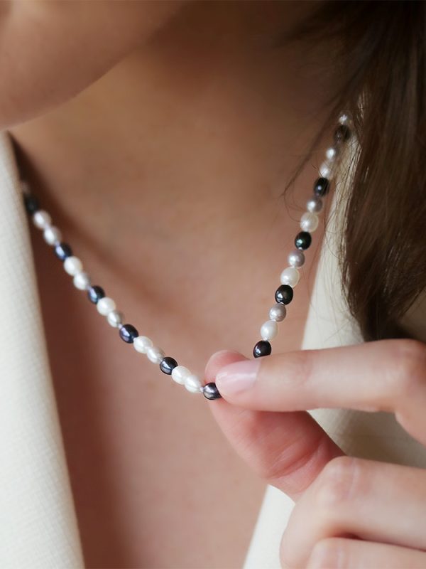 4mm peacock white grey oval freshwater pearl necklace sterling silver clasp