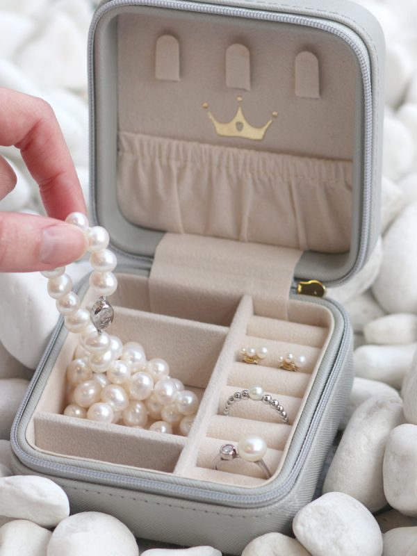 Jersey Pearl Jewellery Box Grey