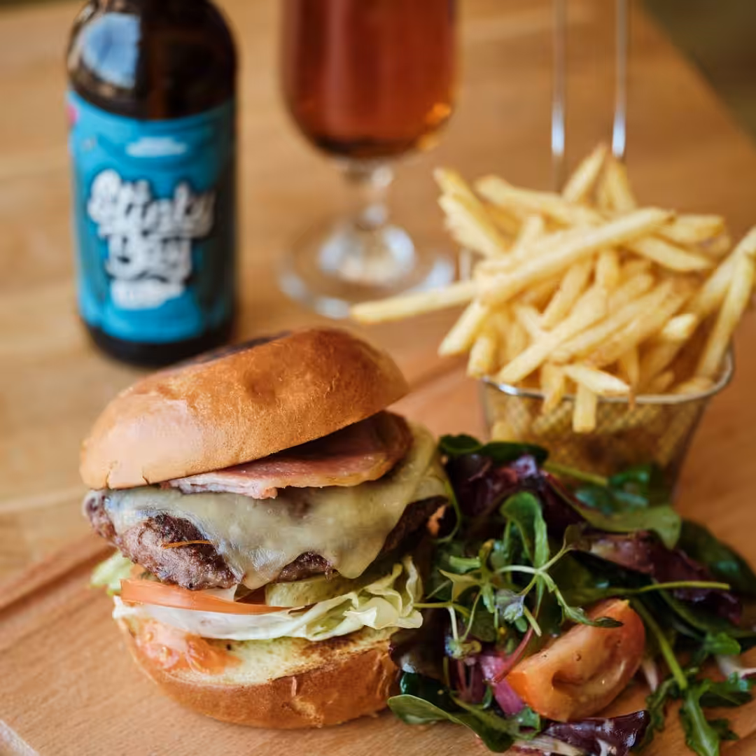 photo of jersey pearl beef burger