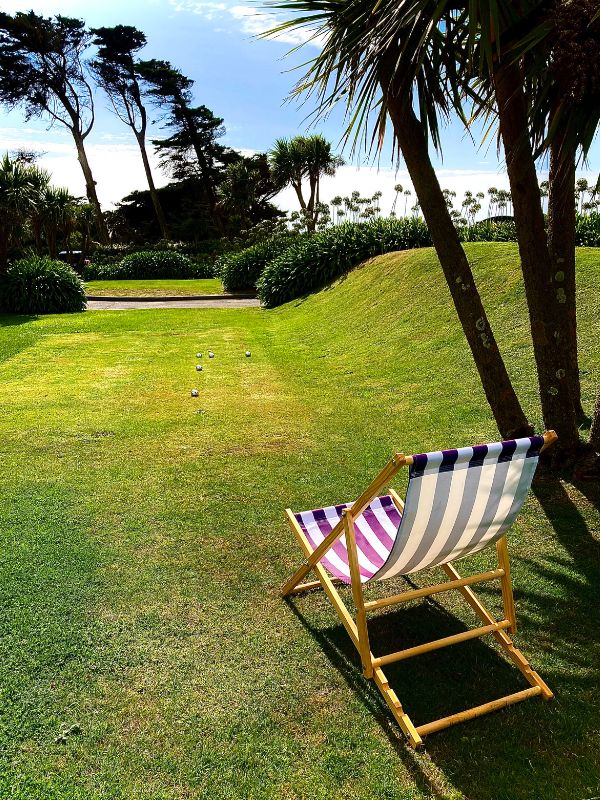 jersey pearl boule and sea views